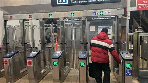 New BART fare gates open at West Oakland Station